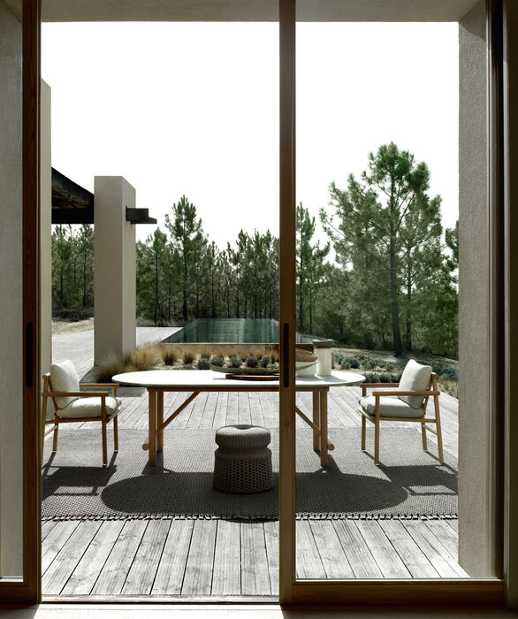 B&B Italia Ayana
