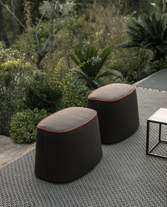 B&B Frank outdoor Ottoman Poef